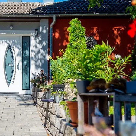 Villa Croatia & Restaurant Adria-2